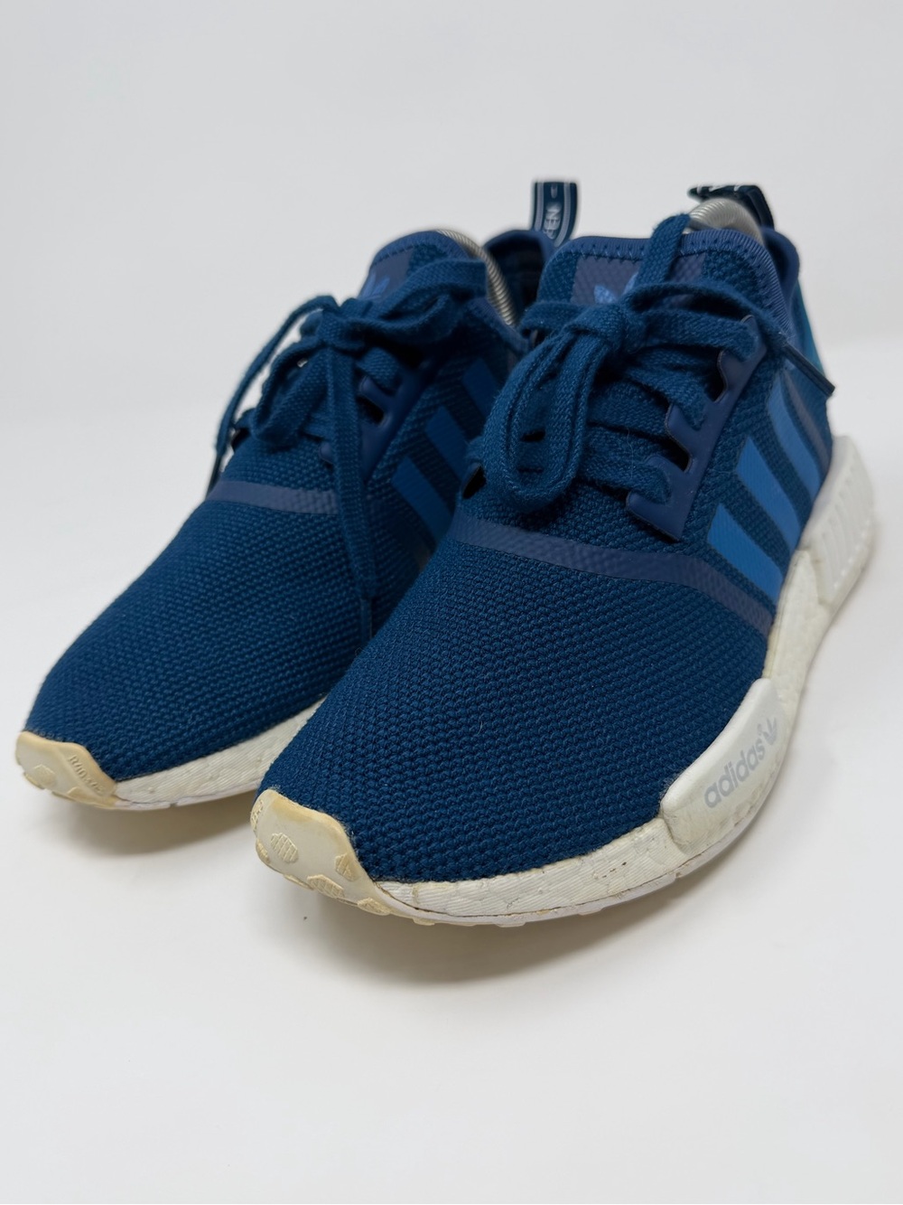 adidas Men’s Navy & Royal Blue Knit Sneakers Sz. 8